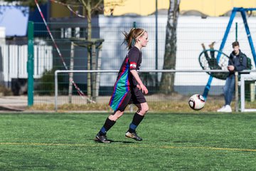 Bild 153 - B-Juniorinnen SV Henstedt-Ulzburg - MTSV Olympia Neum�nster : Ergebnis: 0:4